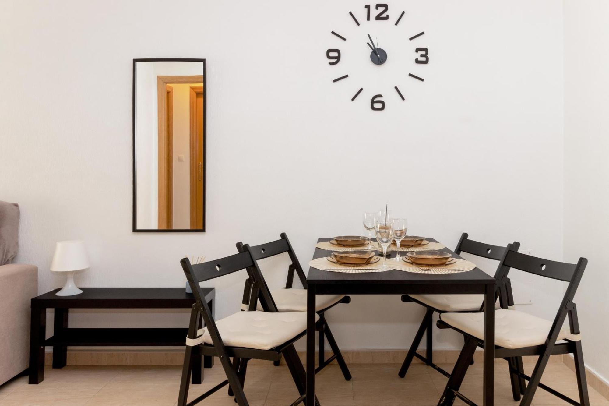 Relax Apartment Torrevieja Exterior foto