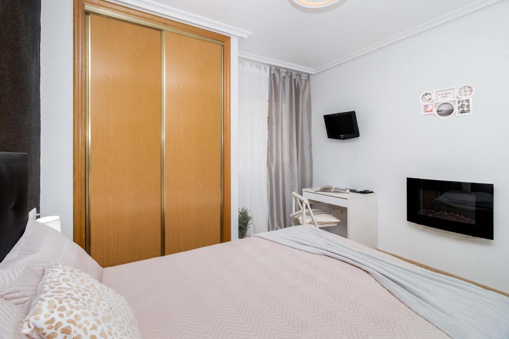 Relax Apartment Torrevieja Exterior foto